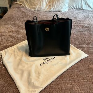 Willow Coach Tote